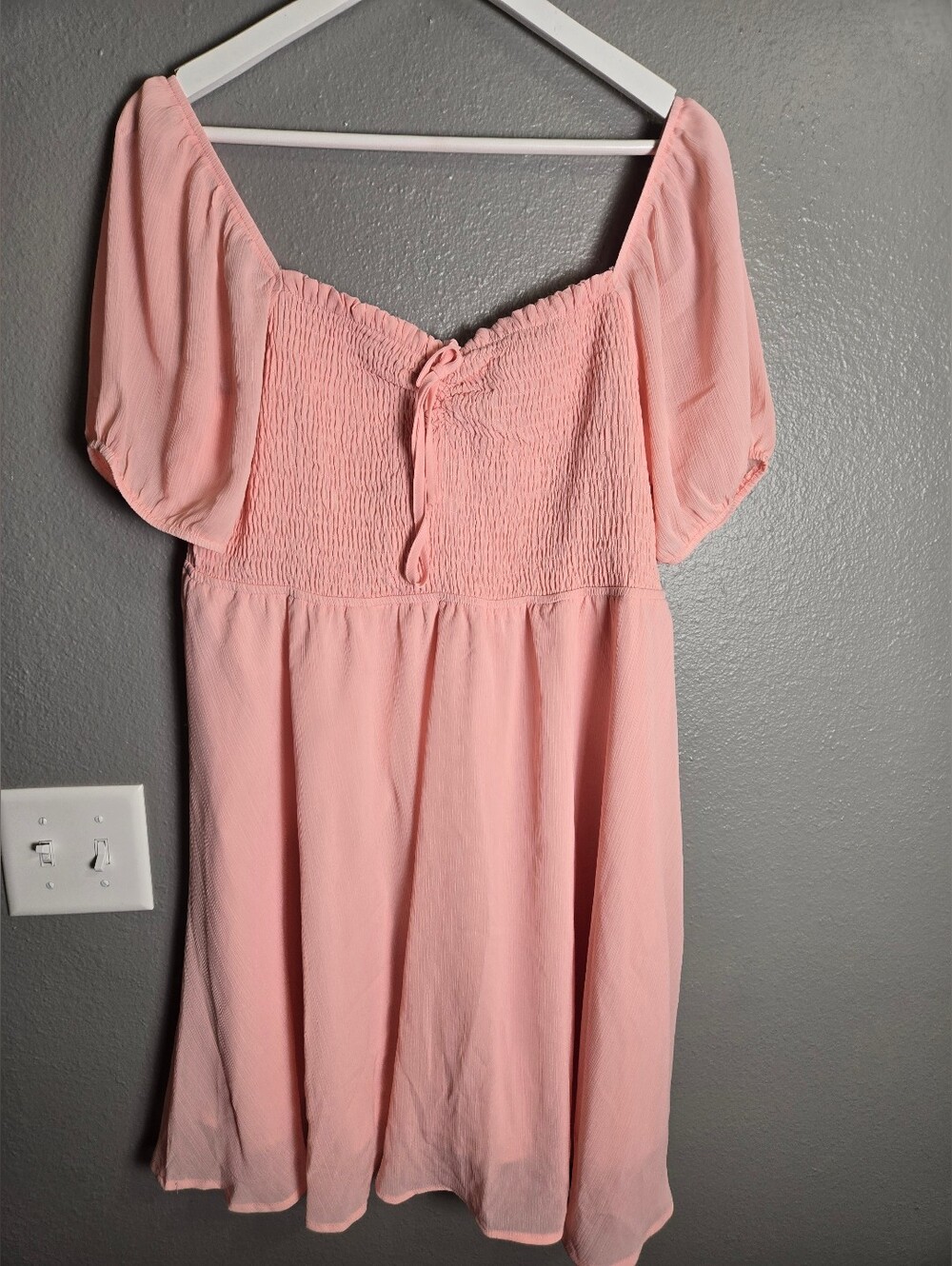 FALL SALE! $5 Byinns Pink Smocked Dress Puff Sleeve Size XXL